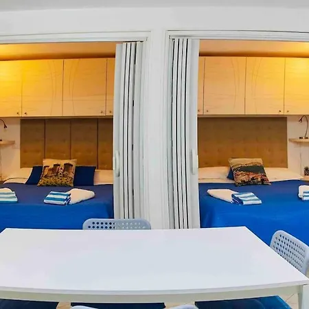 Apparthenope Apartamento *